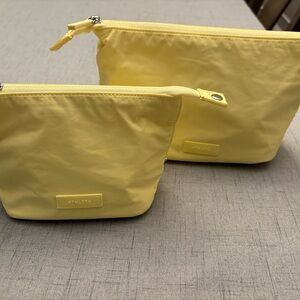 Athleta All About Cosmetic Bag Small And Large Citron Yellow EUC Set Of 2